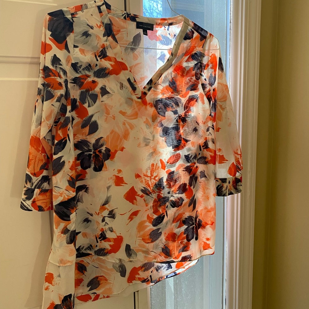 Cute floral top